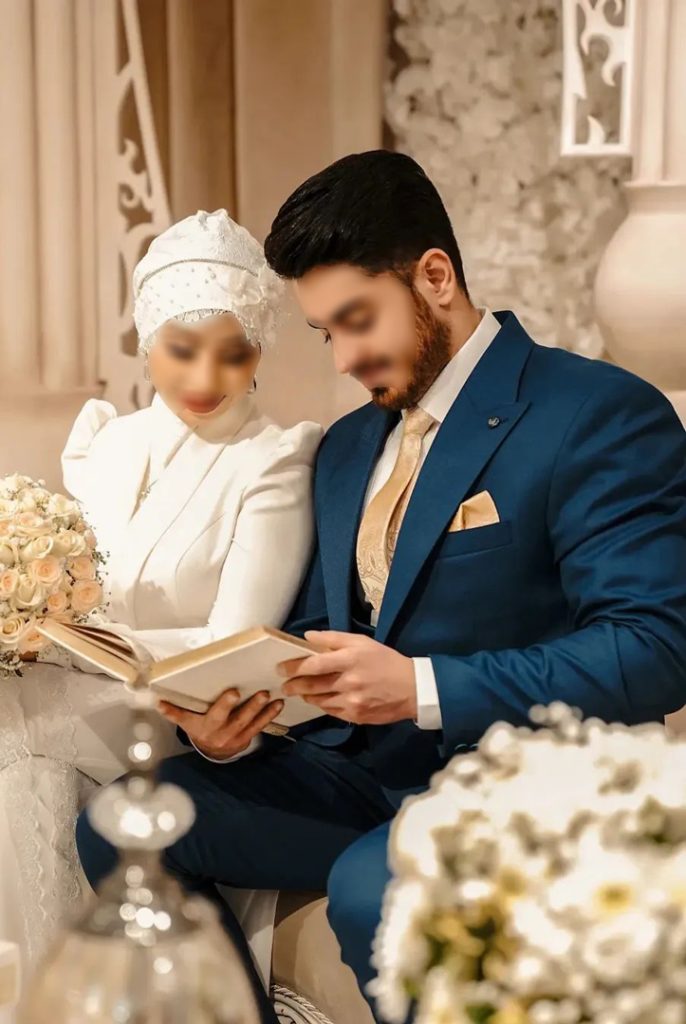 عکس عقد محضری عروس و داماد